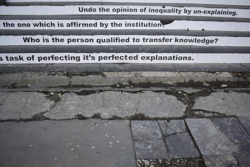 Expectancy Violations Theory: Why Surprises Change Minds
