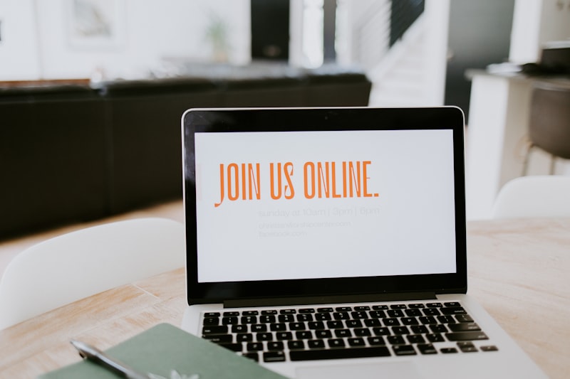 Online Deliberation